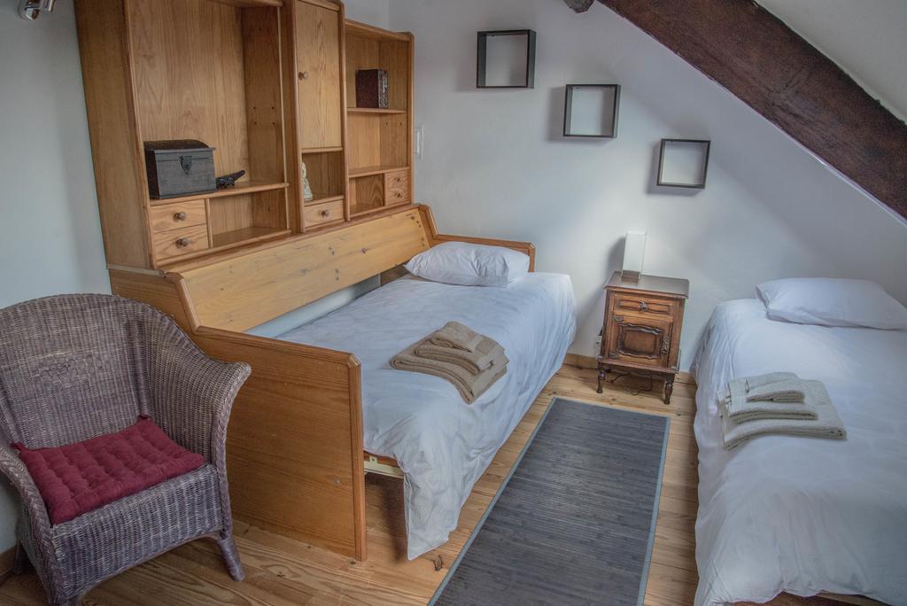 Solar Romantico Anno 1850 Al Hotel Torres Novas Room photo